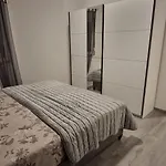 아파트 Madonna 2 By Interhome