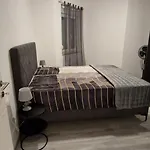 Madonna 2 By Interhome * 자다르